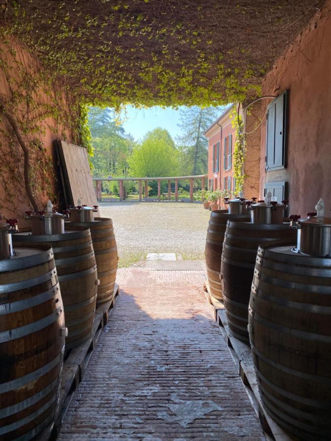 Tenuta Pizzone Wine Resort Rivanazzano Terme Εξωτερικό φωτογραφία